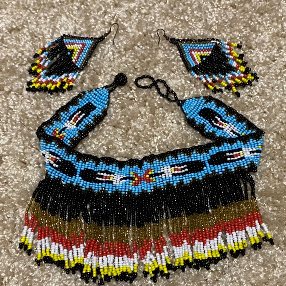 Native Earring & Necklace Set